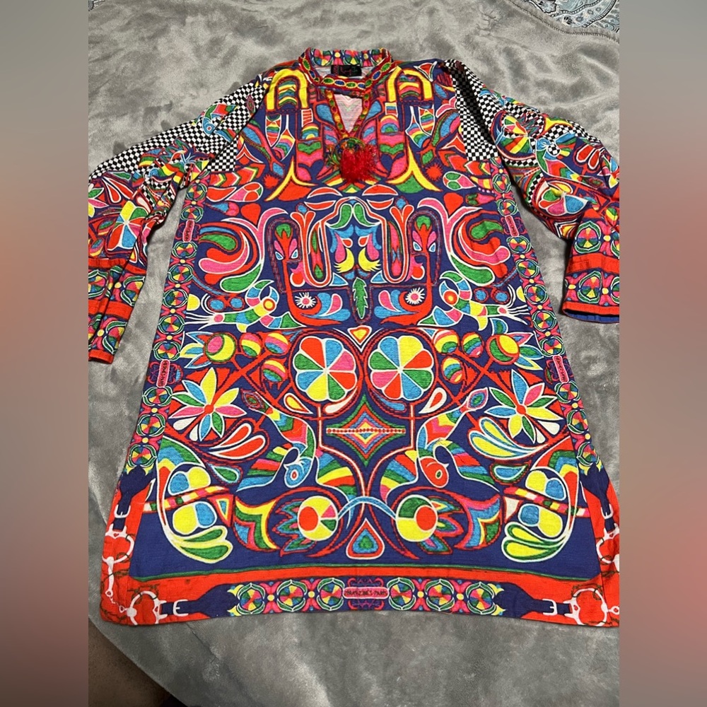 Rảng Ja shirt with matching scarf